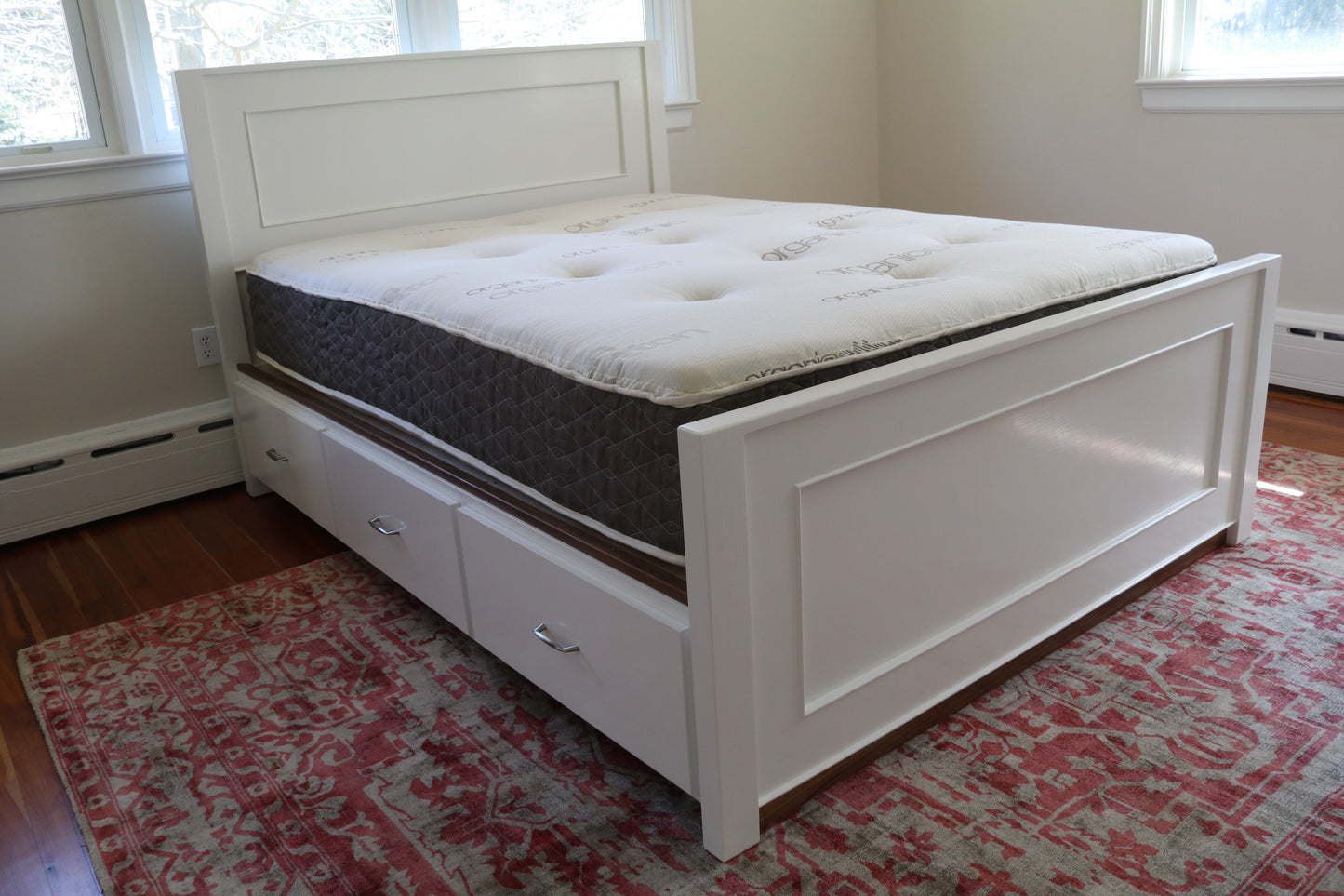 Platform Storage Bed With Drawers