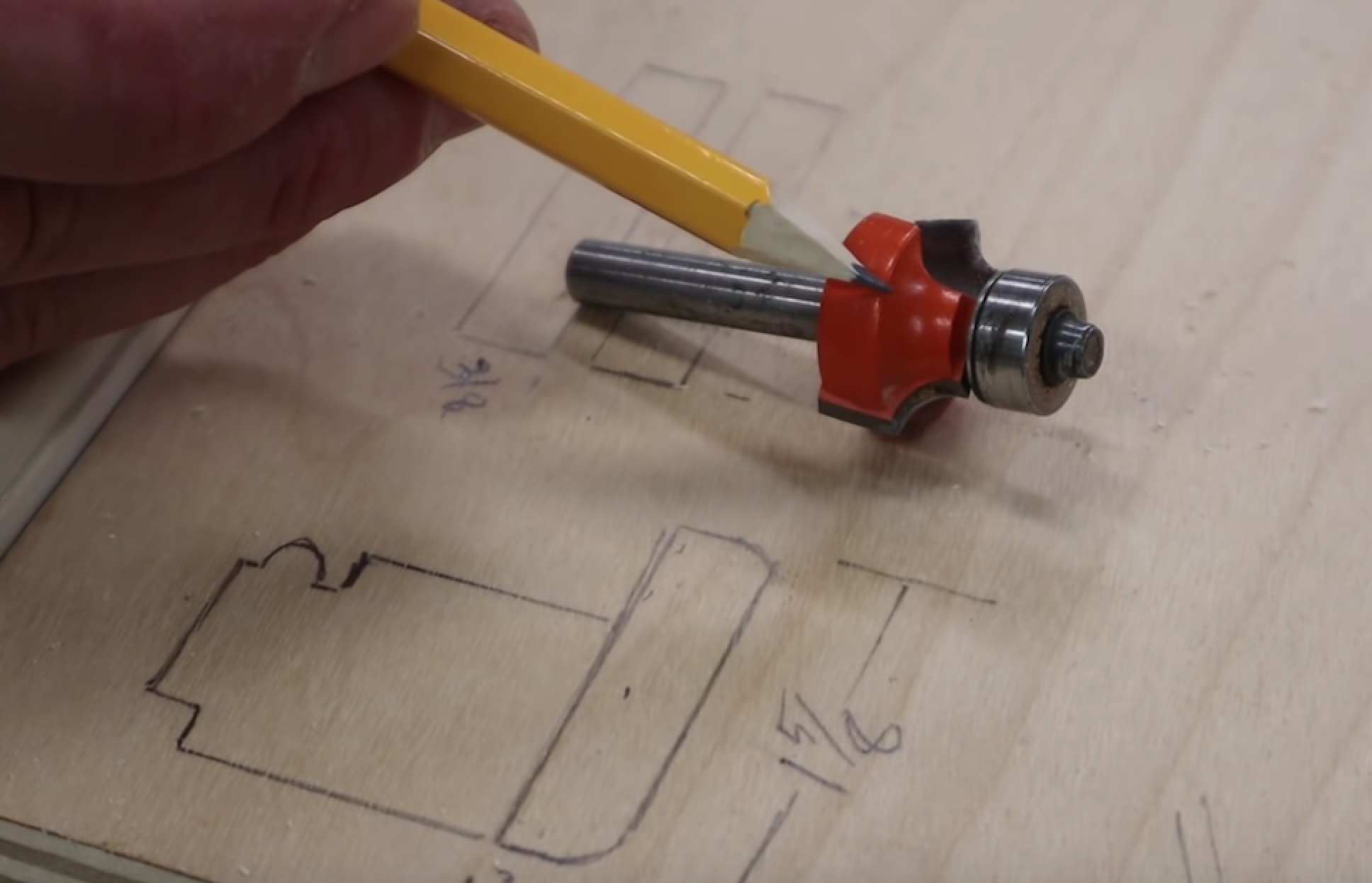 How to Make Molding with a Router & Build a Picture Frame - Free Design Plans - Jon ...