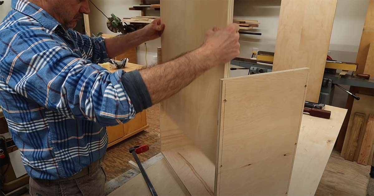 Build A Planer Cart with Storage Cabinet