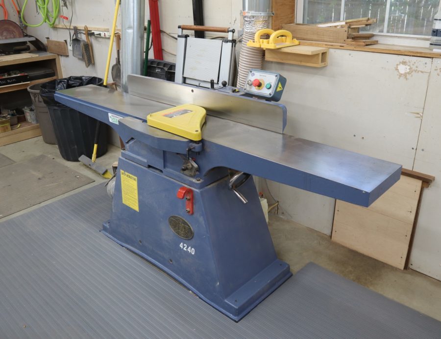 Oliver 4240 jointer for face jointing wood boards